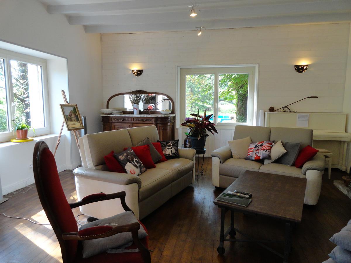 Le Figuier De Pauline Bed & Breakfast Luzech Exterior foto
